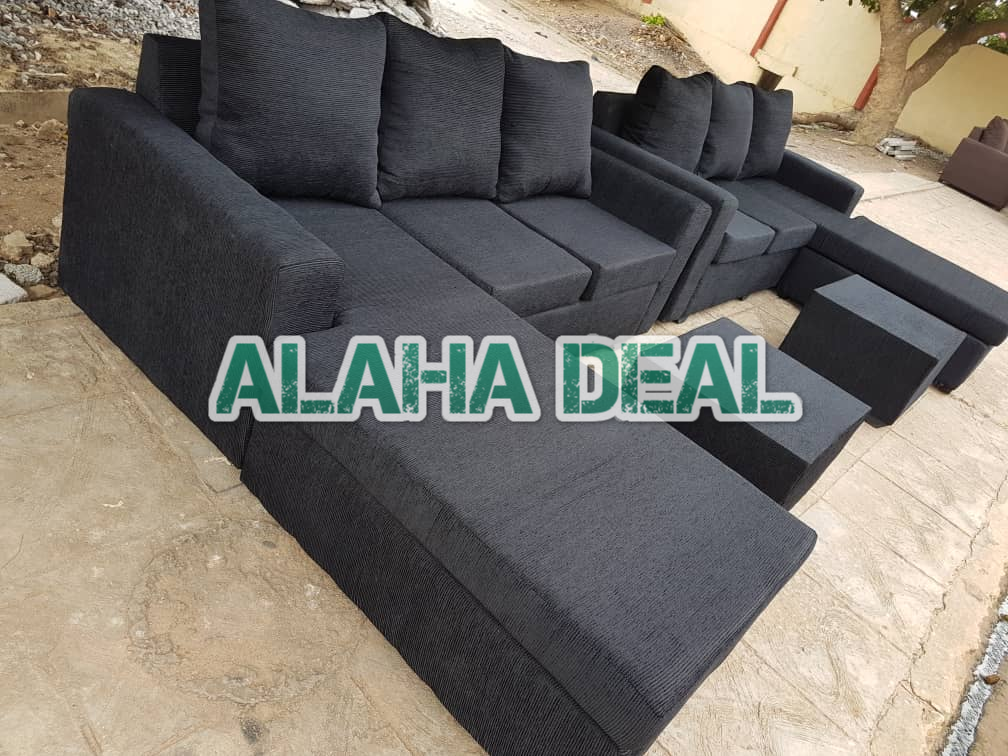 New 2 L shapes plus 2 tables - Sofa - Accra